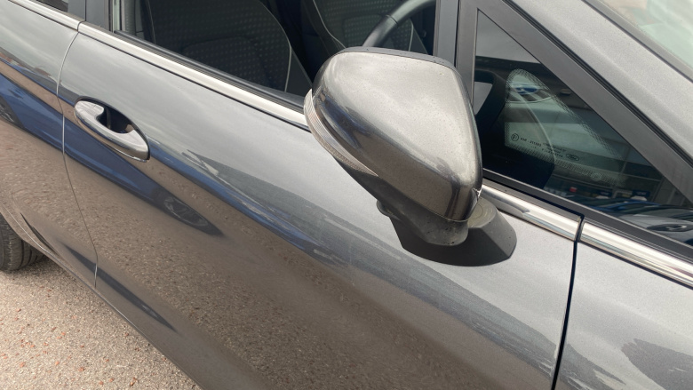 Ford Fiesta 1.0 EcoBoost Titanium 5dr Petrol Hatchback